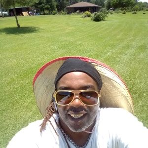 Meet your Posher, Jerome